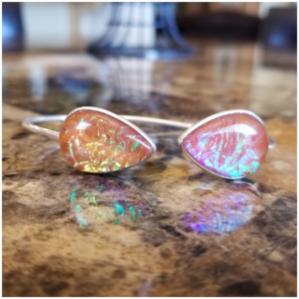 Genuine Pink Australian Triplet Opal Bracelet - Picture 1 of 4